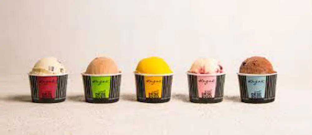 Ice Cream (Kayak)