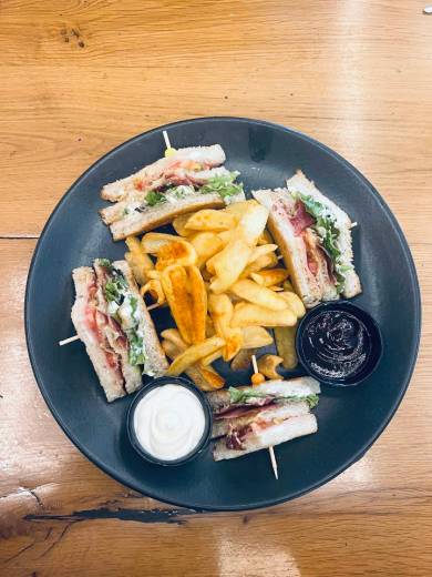 CLUB SANDWICH